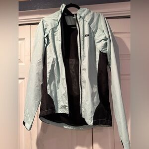 NWOT SUGOI Zap Versa Jacket jacket Women's Large Blue Magnetic Sleeve Fastening